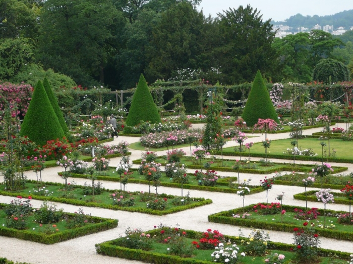 bagatelle_1006.jpg